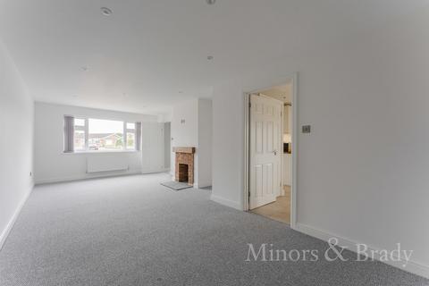 9 Bengeys Road, Necton, Swaffham, PE37 8LZ