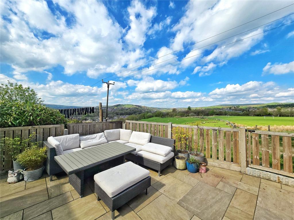 Patio &amp; Views