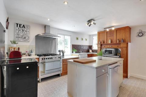 undefined, Queen Street, Sandhurst, Kent, TN18 5HY