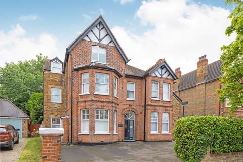 Flat A, 22 Rodway Road, Bromley, BR1 3JL