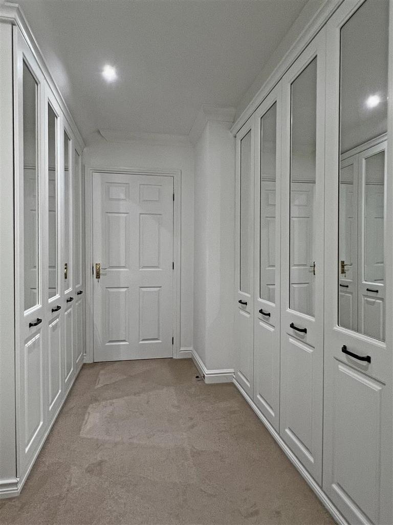 Dressing area