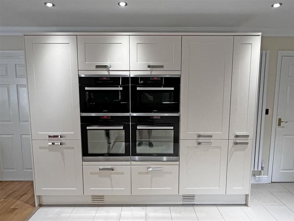 Bank of ovens