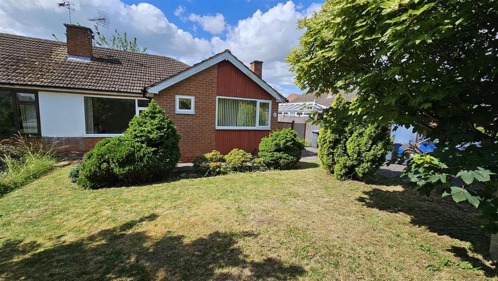 Fields Drive, Aslockton 2 bed semidetached house for sale £175,000
