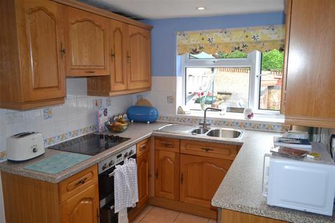 2 bedroom semi-detached bungalow for sale, The Meadows, Leominster