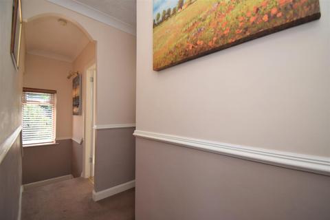 11 Acadia Grove, Hessle, HU13 0AL