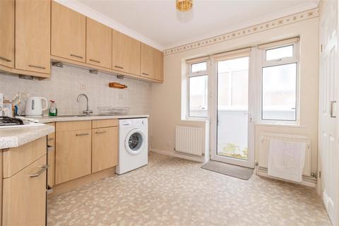 11 Ashfold Avenue, Worthing, BN14 0AP