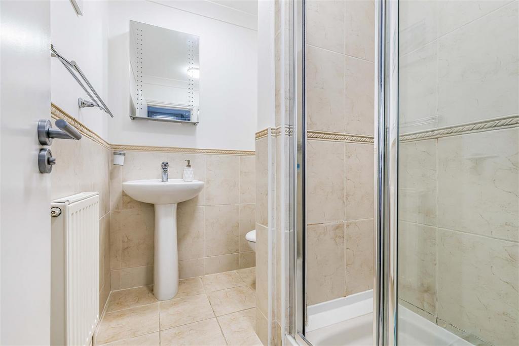 Flat 1, 25 Studland Road , Alum Chine-Small-Portic
