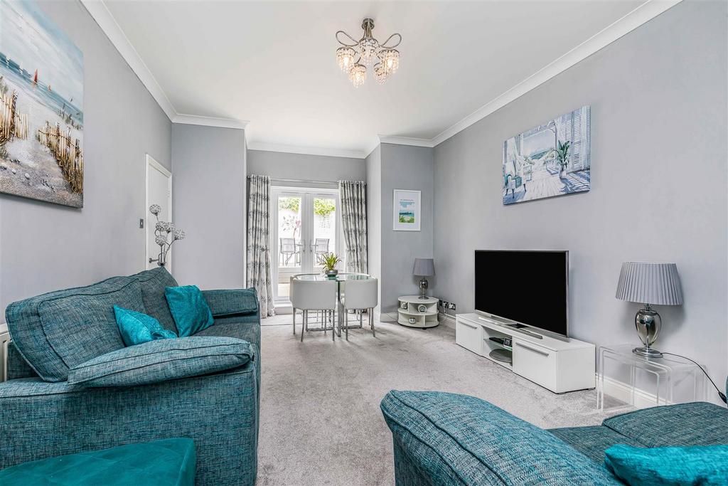Flat 1, 25 Studland Road , Alum Chine-Small-Portic