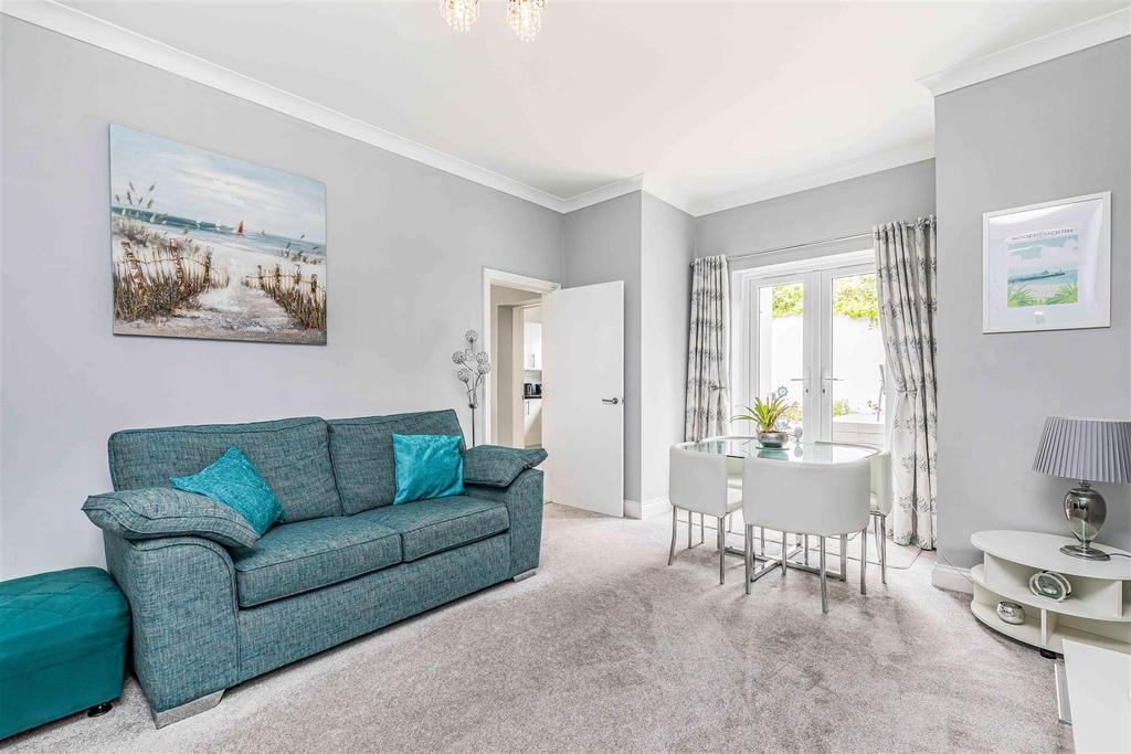 Flat 1, 25 Studland Road , Alum Chine-Small-Portic