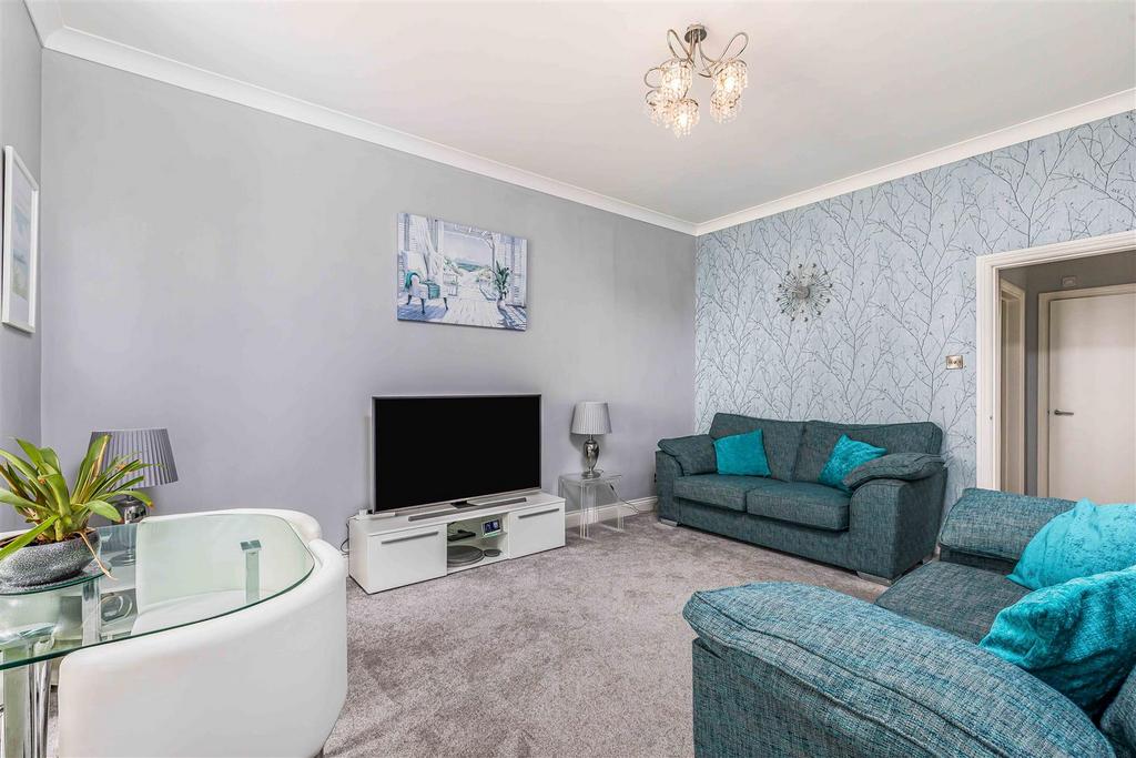 Flat 1, 25 Studland Road , Alum Chine-Small-Portic