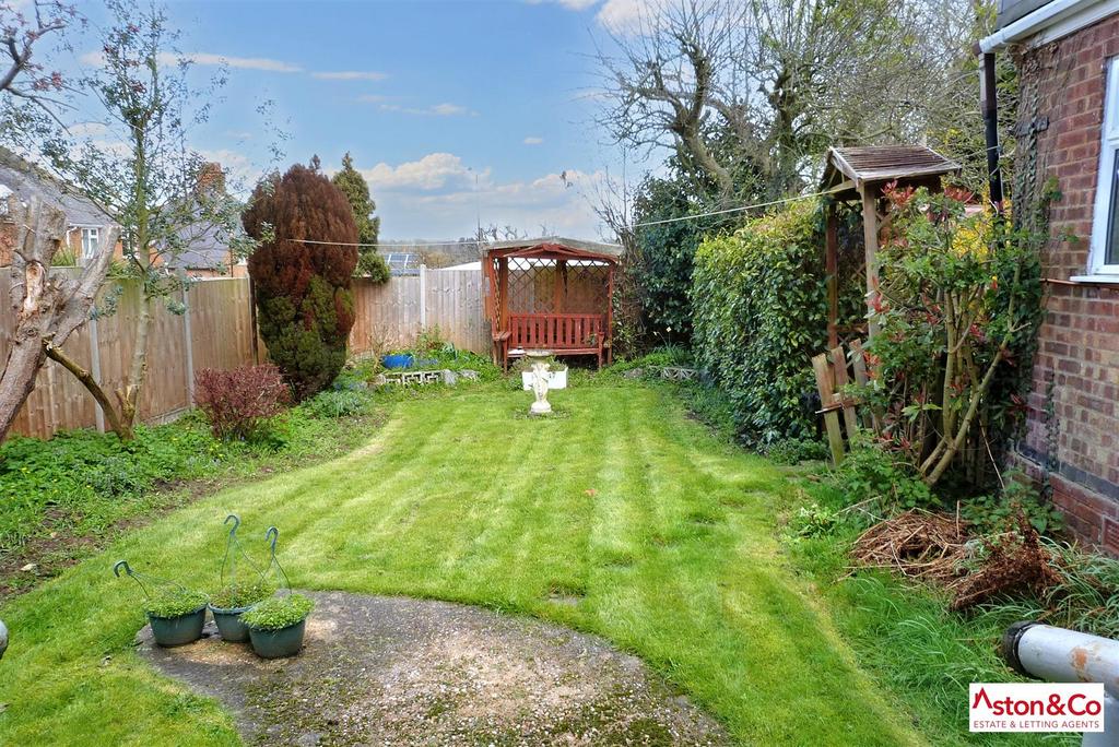 Leicester Road, Thurcaston 4 bed detached house for sale £325,000