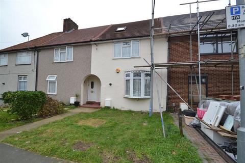 35 Meadow Road, Dagenham, RM9 5PR