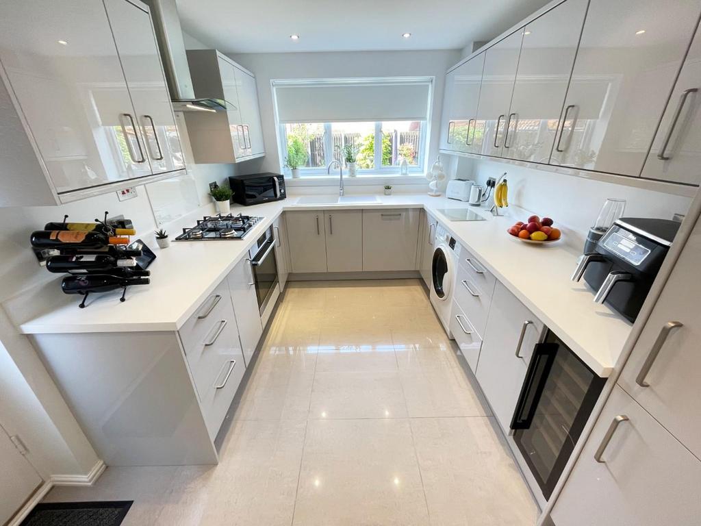 Kitchen diner