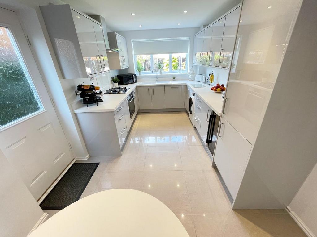 Kitchen diner