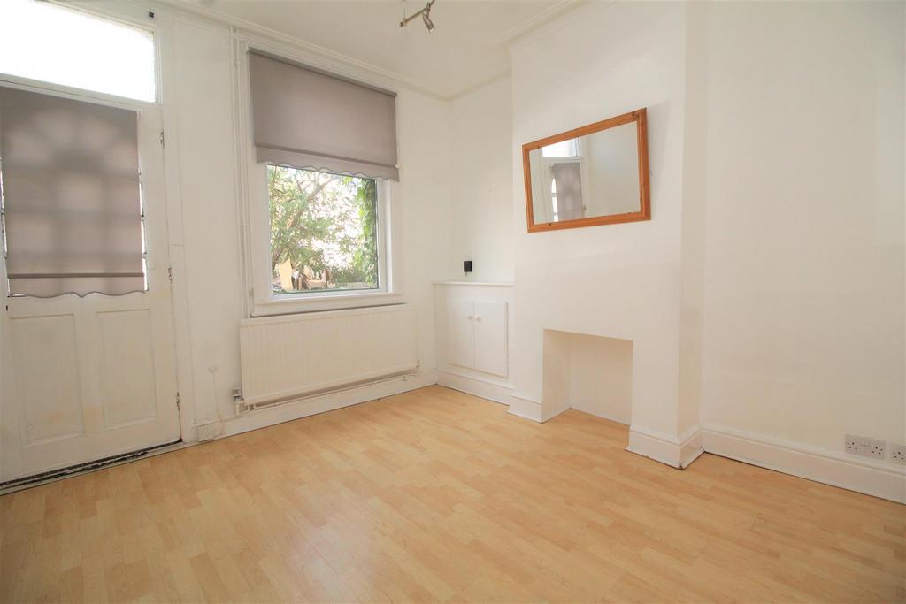 Front room.jpg