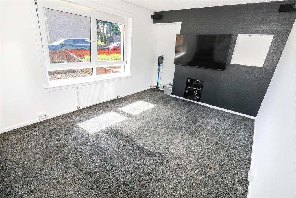 Foulford Street, Cowdenbeath 2 bed semidetached house £114,000