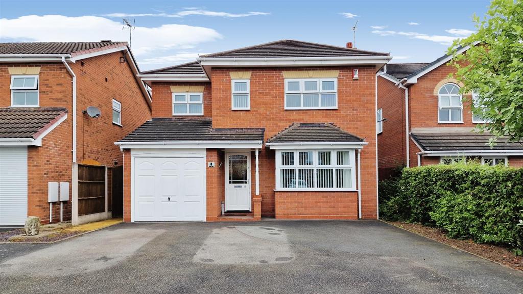 Avon Way, Hilton, Derby 4 bed detached house £350,000