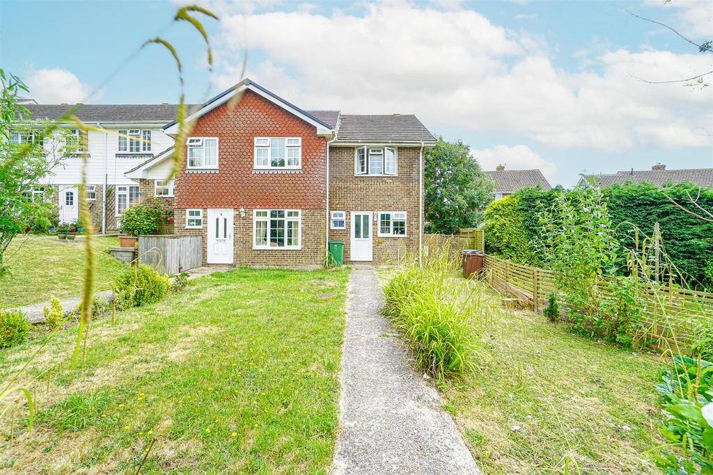 Lynwood Close, St. LeonardsOnSea 2 bed end of terrace house for sale
