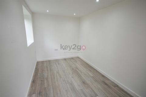 11 Camdale View, Ridgeway, Sheffield, S12 3XQ