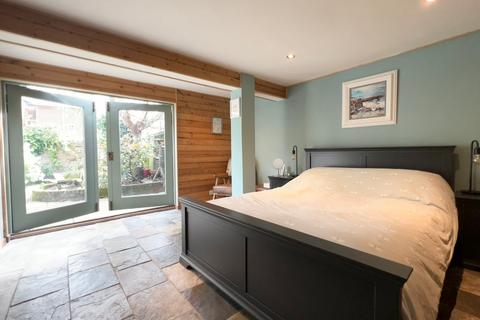 3 bedroom barn conversion for sale, High Street, Brasted, WESTERHAM, TN16