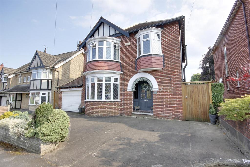 Redland Drive, Kirk Ella 4 bed detached house for sale £530,000