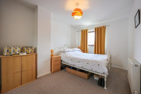 4 Mayfield Close, St Austell, PL25 3PD