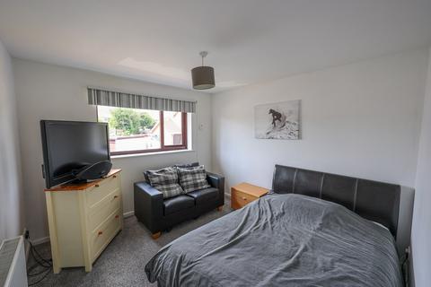 4 Mayfield Close, St Austell, PL25 3PD