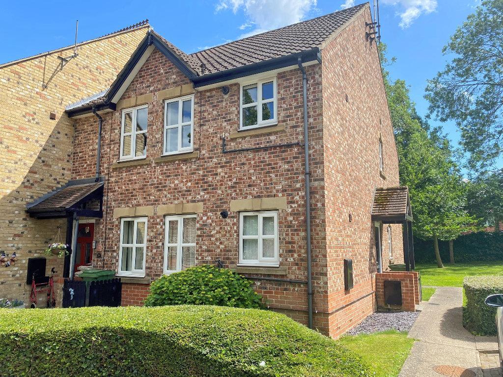John Gray Court, Willerby, Hull 2 bed apartment for sale £139,000