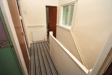 39 Springdale Crescent, Bradford, BD10 9QR