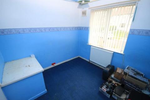 39 Springdale Crescent, Bradford, BD10 9QR