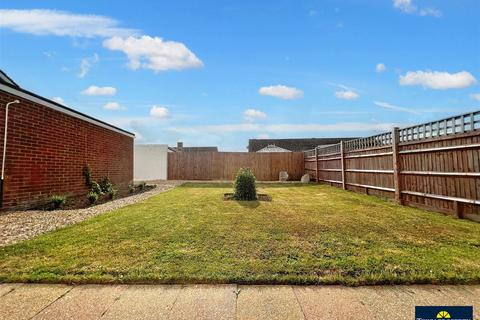 2 bedroom semi-detached bungalow for sale - Swinburne Avenue, Eastbourne