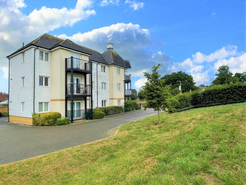 Ground floor apartment, Repton Park 2 bed apartment £195,000