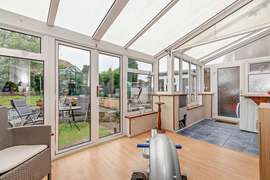 8560591-interior18-800.jpg