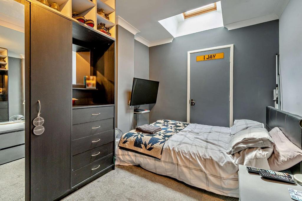 8560659-interior08-800.jpg