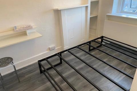 2 bedroom flat to rent, 43a Kings Road, Brighton