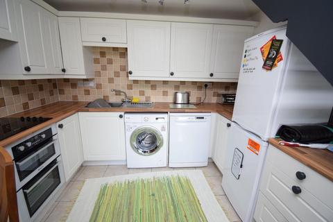 1 Fron Heulog, Penrhyndeudraeth, LL48 6DB