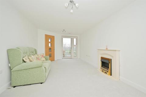 1 bedroom apartment for sale, Eleanor House, London Road, St. Albans . AL1 1NR