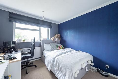 3 Barrons Row, Harpenden, AL5 1SD