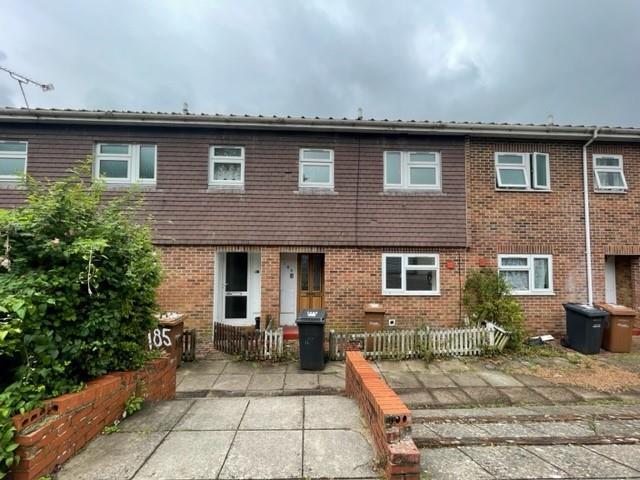 Galahad Close, Andover 3 bed house - £185,000