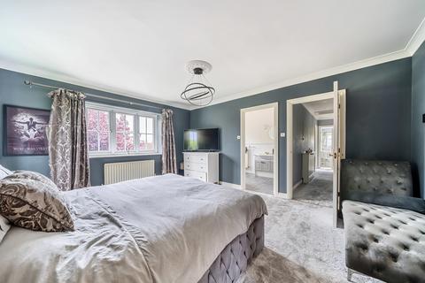 4 bedroom detached house for sale, Doves Croft, Tunstall, Sittingbourne, Kent, ME9