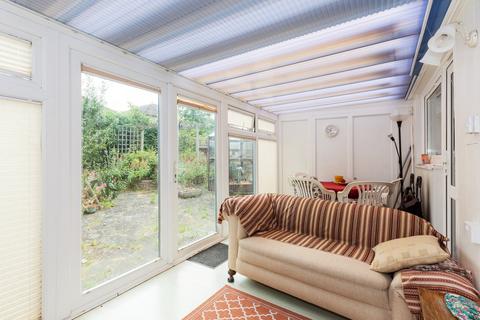 24 Chartwell Close, London, SE9 3UQ