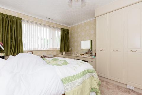 24 Chartwell Close, London, SE9 3UQ