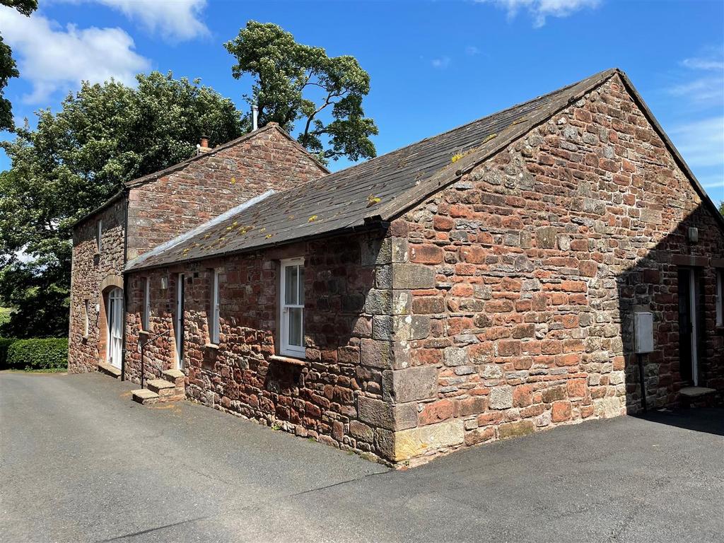 Hartley, Kirkby Stephen 2 bed bungalow £725 pcm (£167 pw)