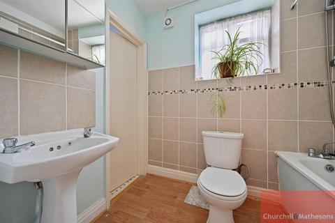 1 bedroom flat for sale, Craven Park Road, London, NW10
