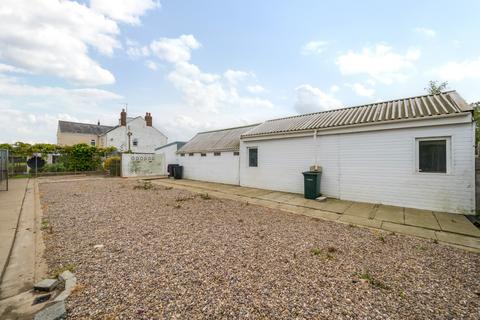 undefined, Thornton Le Fen LINCOLNSHIRE