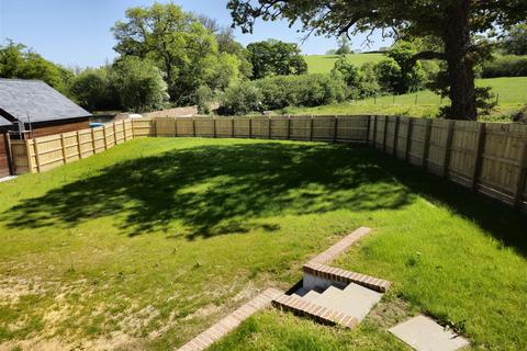 2 bedroom barn conversion for sale, Nr Lezant, Launceston