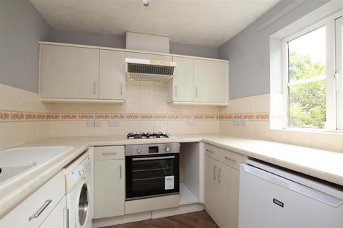 11 Couper Meadows, Exeter, EX2 7TF