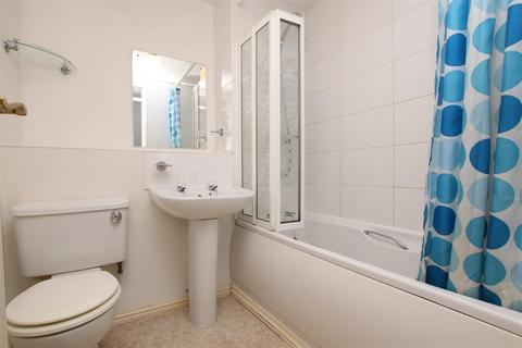 11 Couper Meadows, Exeter, EX2 7TF