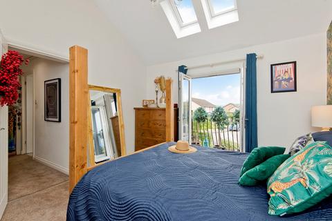 9 Cuillin Terrace, Inchture, Perth, PH14 9RZ