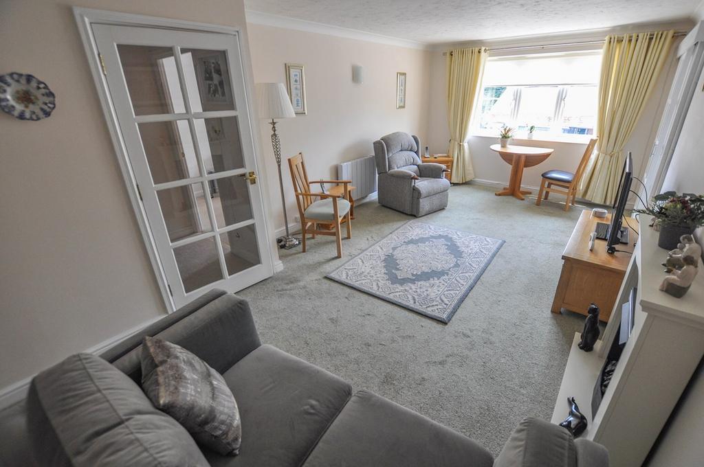 Poole Road, Wimborne, BH21 2 bed retirement property for sale £149,950